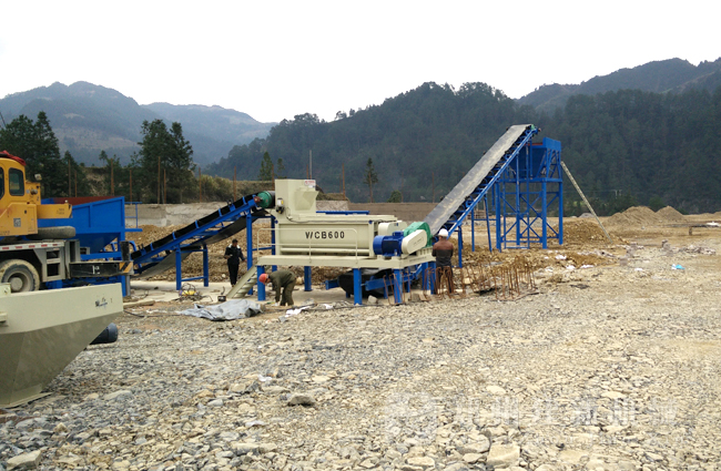 贵州凯里600吨稳定土拌和站现场案例